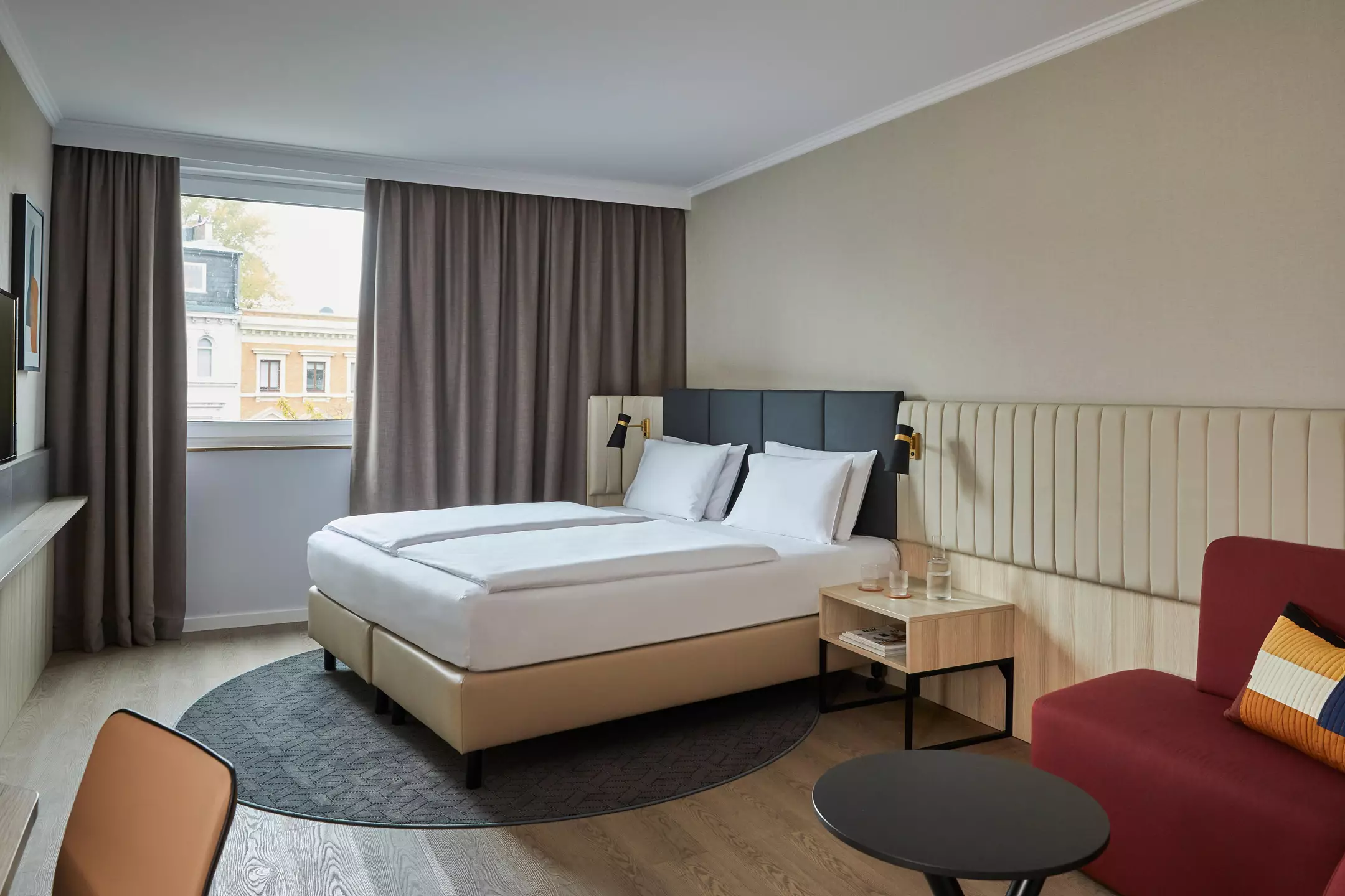 Alibaba https://cdn.alibaba.ir/ostorage/hotel-accommodation-images/69f71664eb1ae654aaa58502_Hamburg-Crowne-Plaza-Hamburg--City-Alster-1.webp