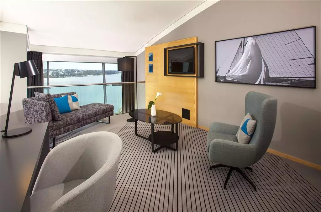 Alibaba https://cdn.alibaba.ir/ostorage/hotel-accommodation-images/69f727b5eb1ae654aaa58f90_Hamburg-Le-M-ridien-Hotel-Hamburg-1.webp