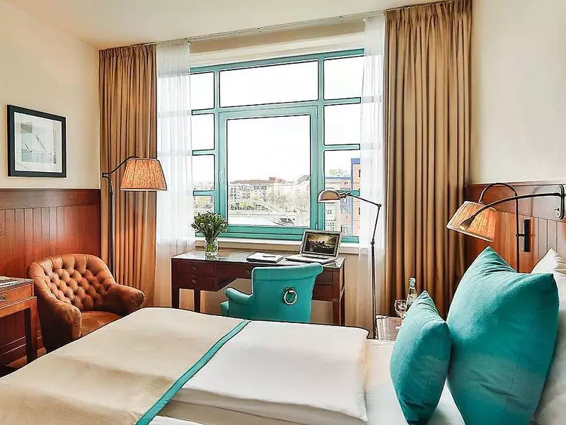 هتل Ameron Hotel Abion Spreebogen Waterside برلین