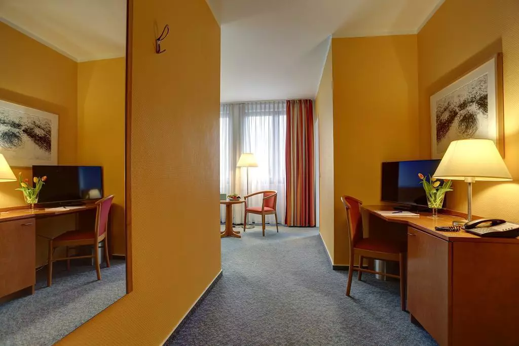 Alibaba https://cdn.alibaba.ir/ostorage/hotel-accommodation-images/69f75485eb1ae654aaa5aad5_Berlin-Centro-Park-Hotel-Berlin-Neuk-lln-0.webp