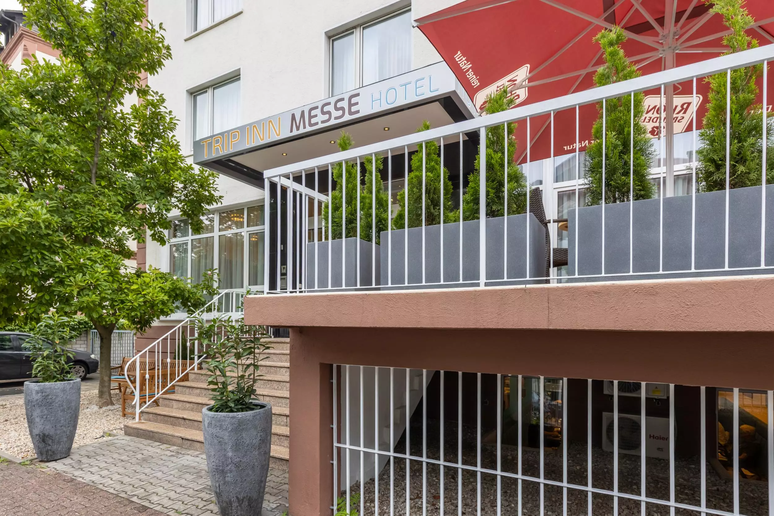 Alibaba https://cdn.alibaba.ir/ostorage/hotel-accommodation-images/69f7893b61ec039ef75a84a3_Frankfurt-am-Main-Trip-Inn-Messe-Westend-1.webp