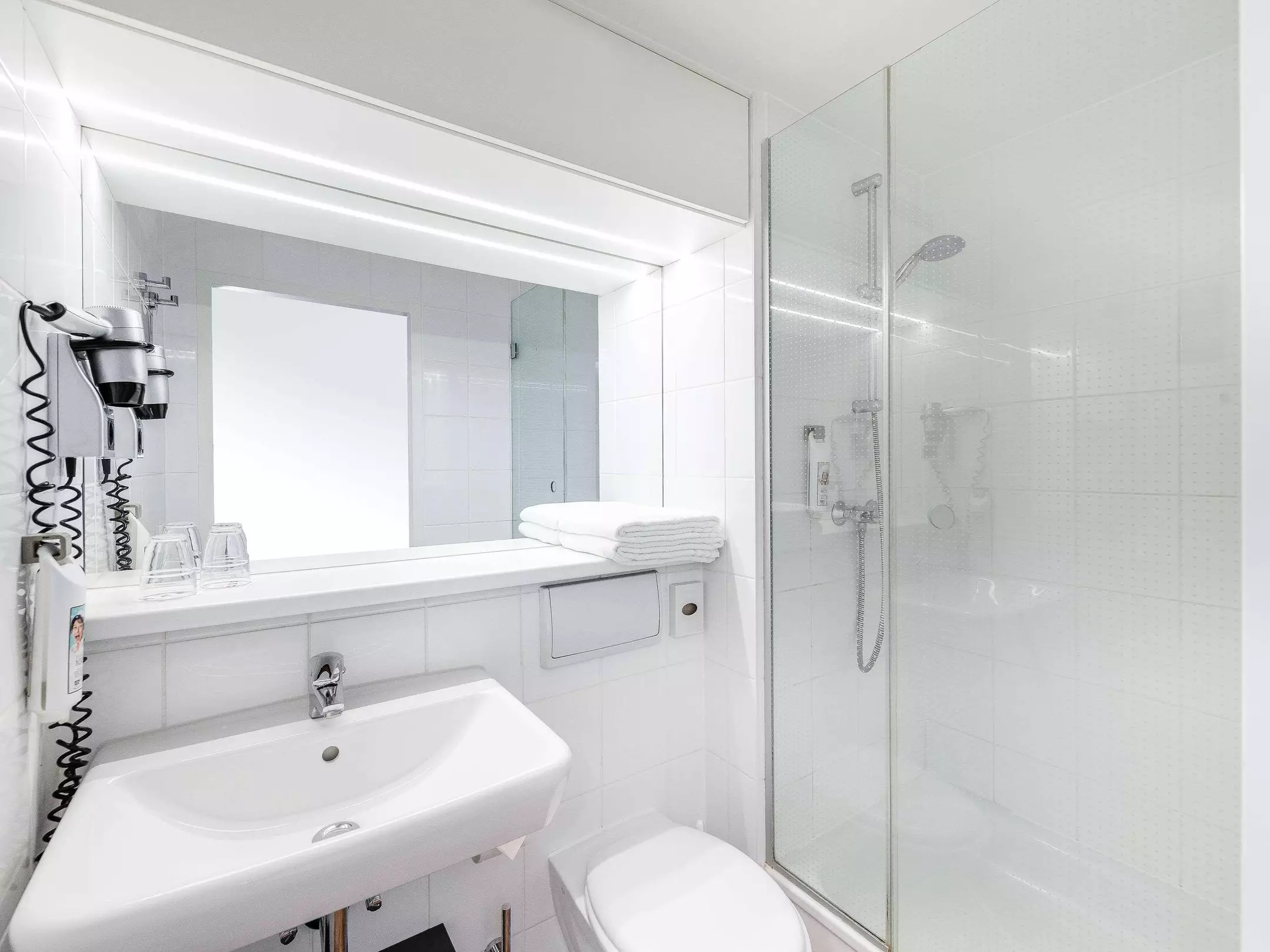 هتل ibis Hotel Frankfurt Messe West فرانکفورت
