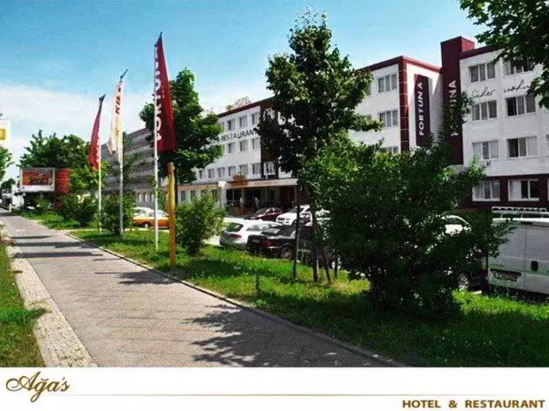 Alibaba https://cdn.alibaba.ir/ostorage/hotel-accommodation-images/69f7d2f061ec039ef75abc60_Berlin-AGA-S-Hotel-1.webp