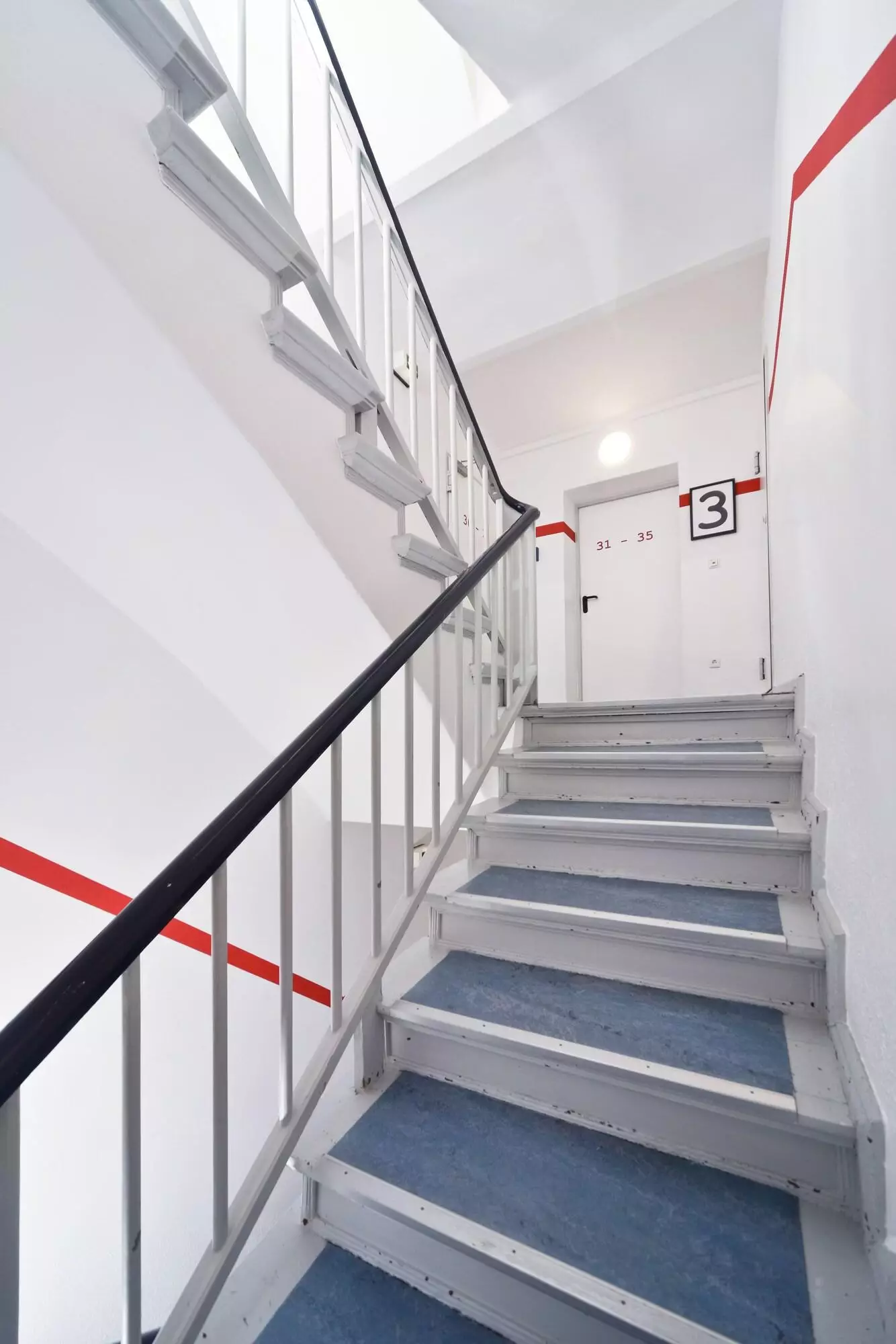 Alibaba https://cdn.alibaba.ir/ostorage/hotel-accommodation-images/69f7d61661ec039ef75abe84_Berlin-Old-Town-Hostel-1.webp
