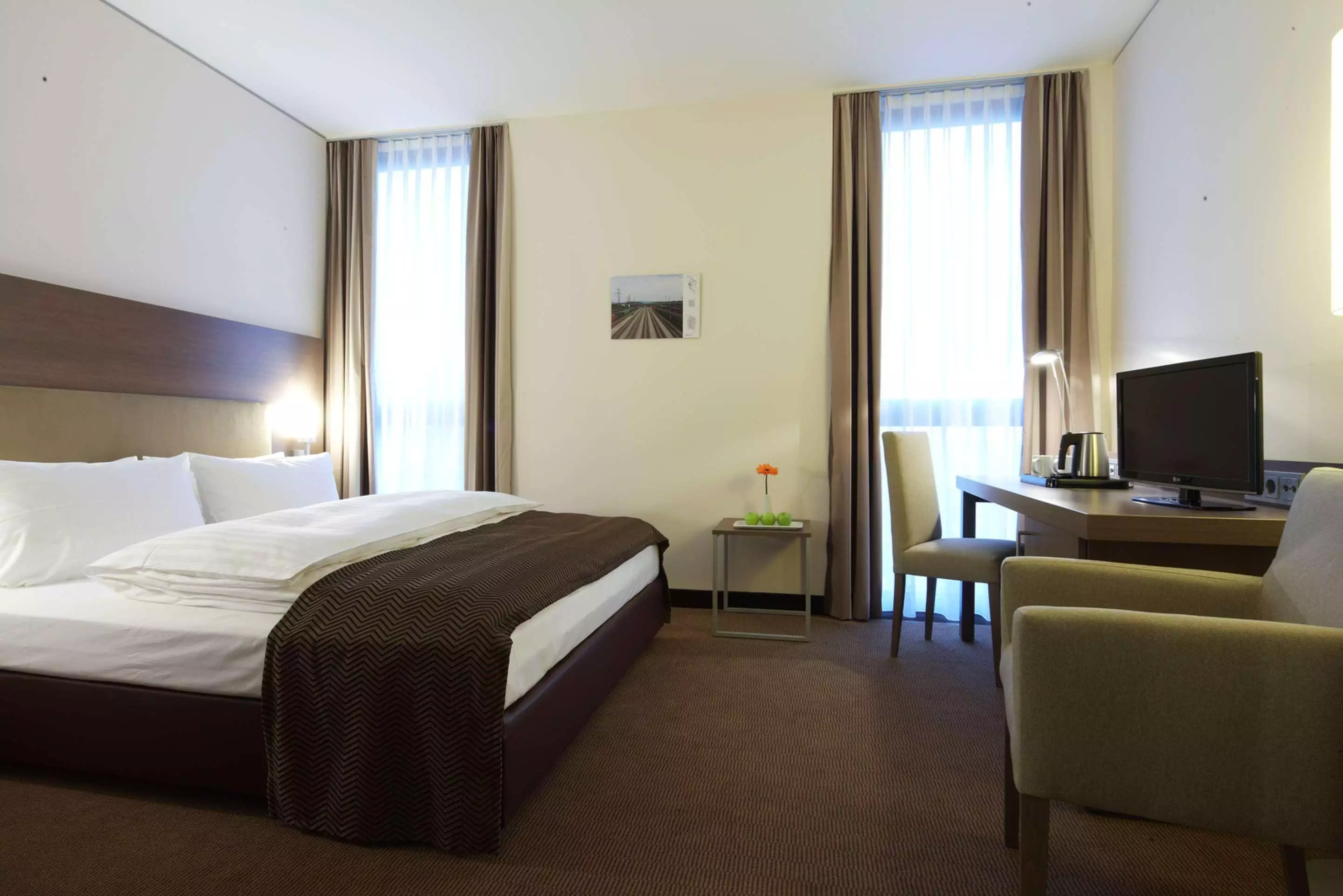 هتل InterCityHotel Mannheim Mannheim