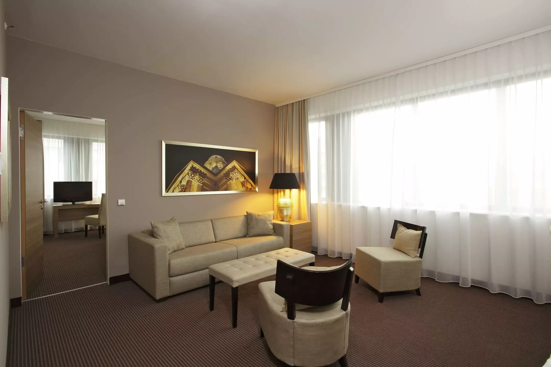Alibaba https://cdn.alibaba.ir/ostorage/hotel-accommodation-images/69f7e79861ec039ef75acc35_Berlin-H4-Hotel-Berlin-Alexanderplatz-0.webp