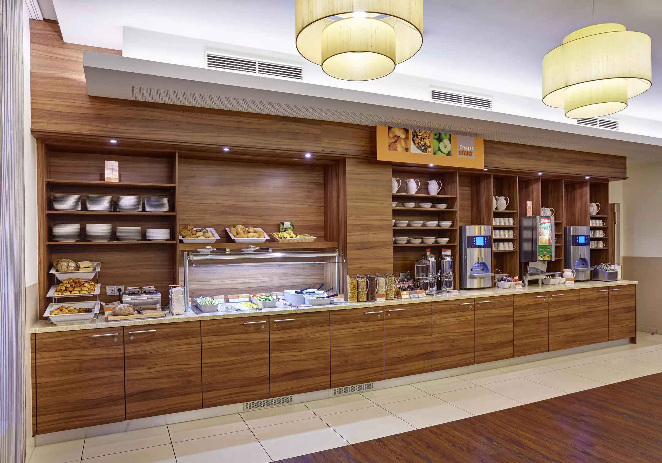 هتل Premier Inn Frankfurt City Centre Hotel فرانکفورت