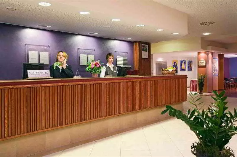 هتل Mercure Hotel Saarbruecken City Saarbrücken