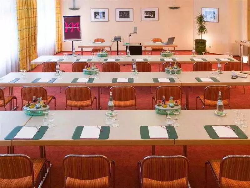 هتل Mercure Hotel Saarbruecken City Saarbrücken