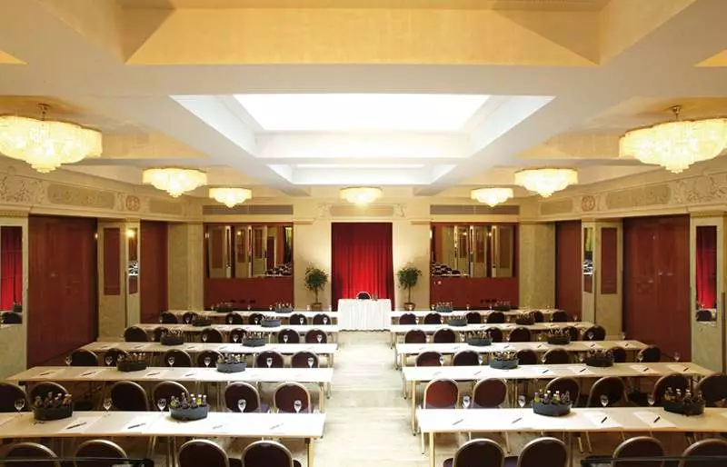 هتل numa I Arc Rooms & Apartments برلین