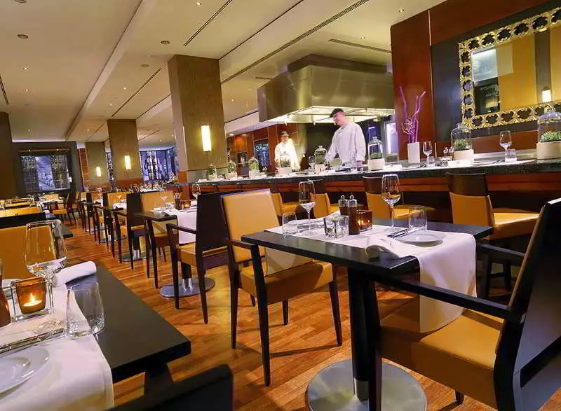 هتل Berlin Marriott Hotel برلین