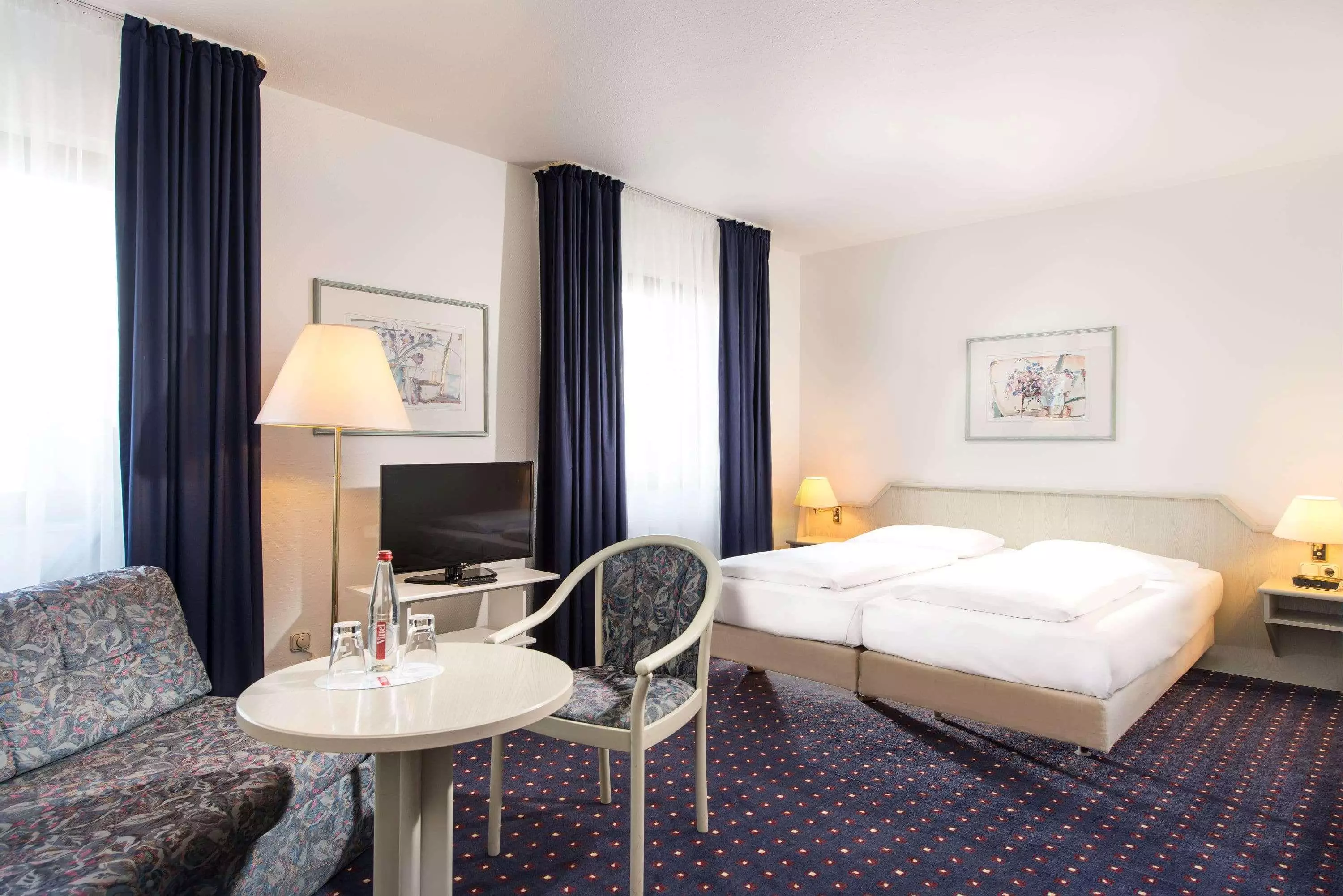 هتل Wyndham Garden Düsseldorf Mettmann Mettmann