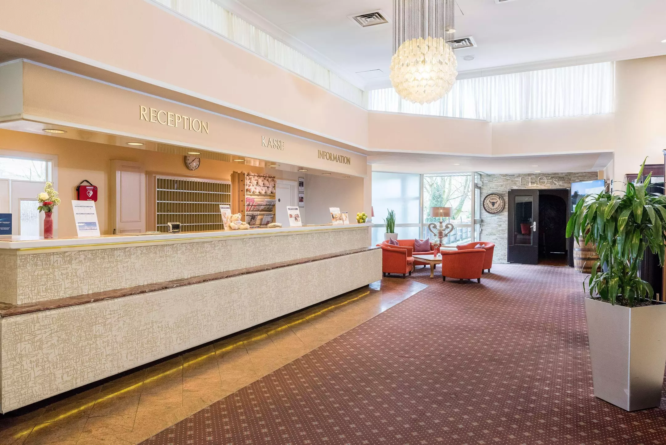 هتل Leoso Hotel Leverkusen لورکوزن