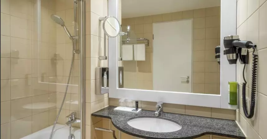 هتل Frankfurt Messe Managed by Meliá فرانکفورت