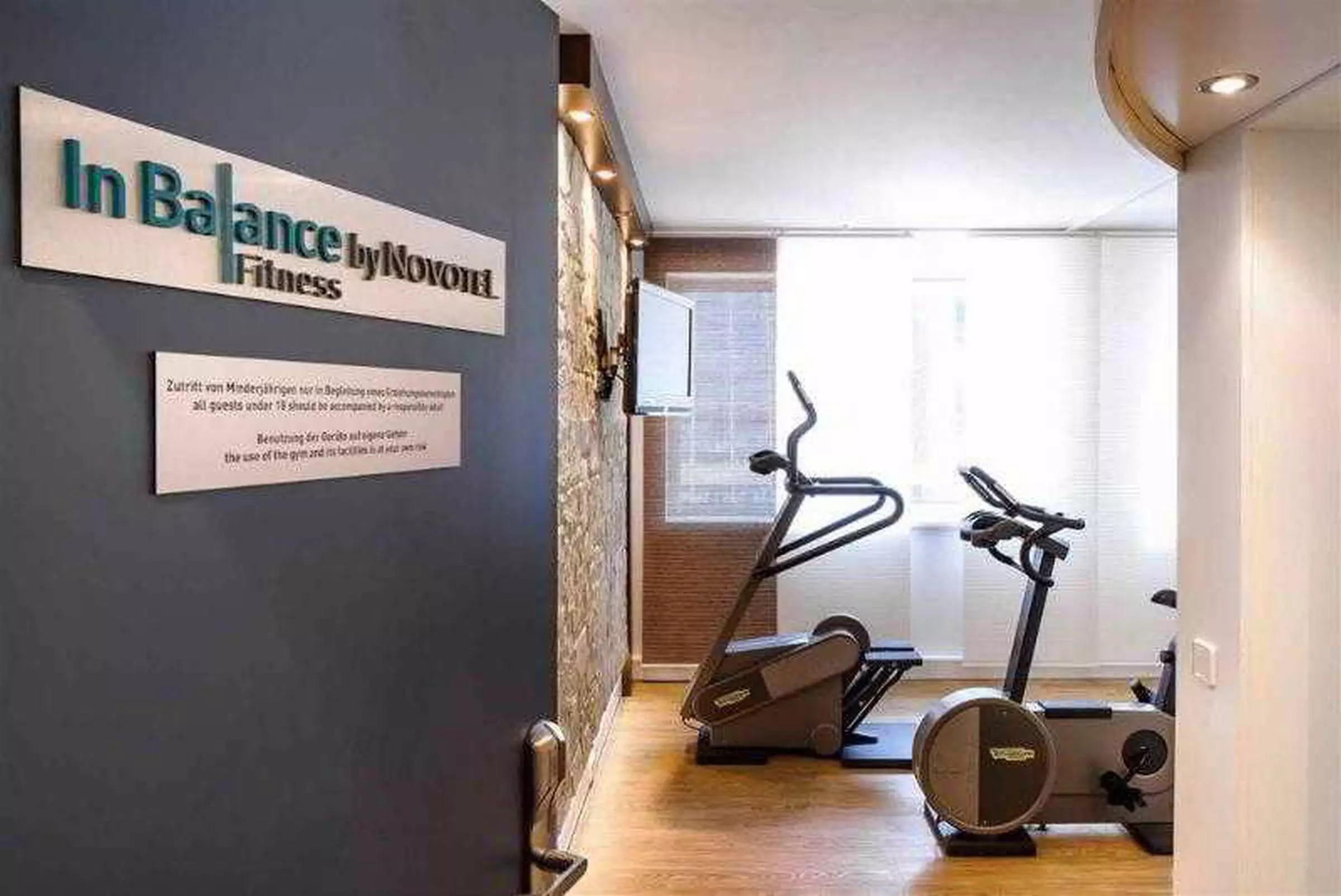 هتل Novotel Suites Hamburg City هامبورگ