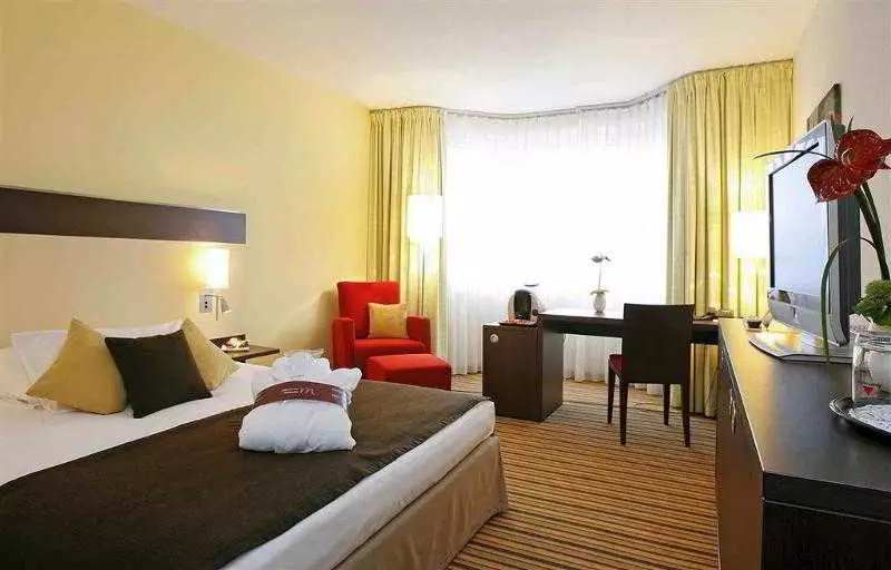 هتل Mercure Hotel Hannover Medical Park هانوفر