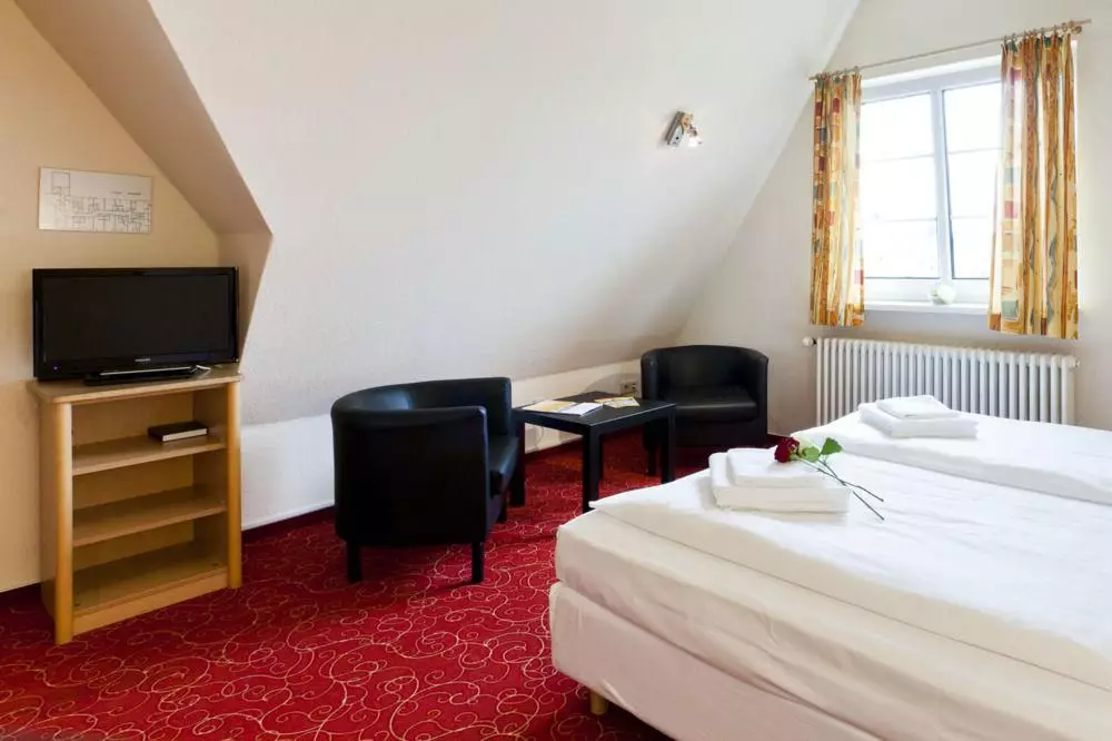 Alibaba https://cdn.alibaba.ir/ostorage/hotel-accommodation-images/69f8707f61ec039ef75b3172_Berlin-Hotel-Alte-Feuerwache-1.webp