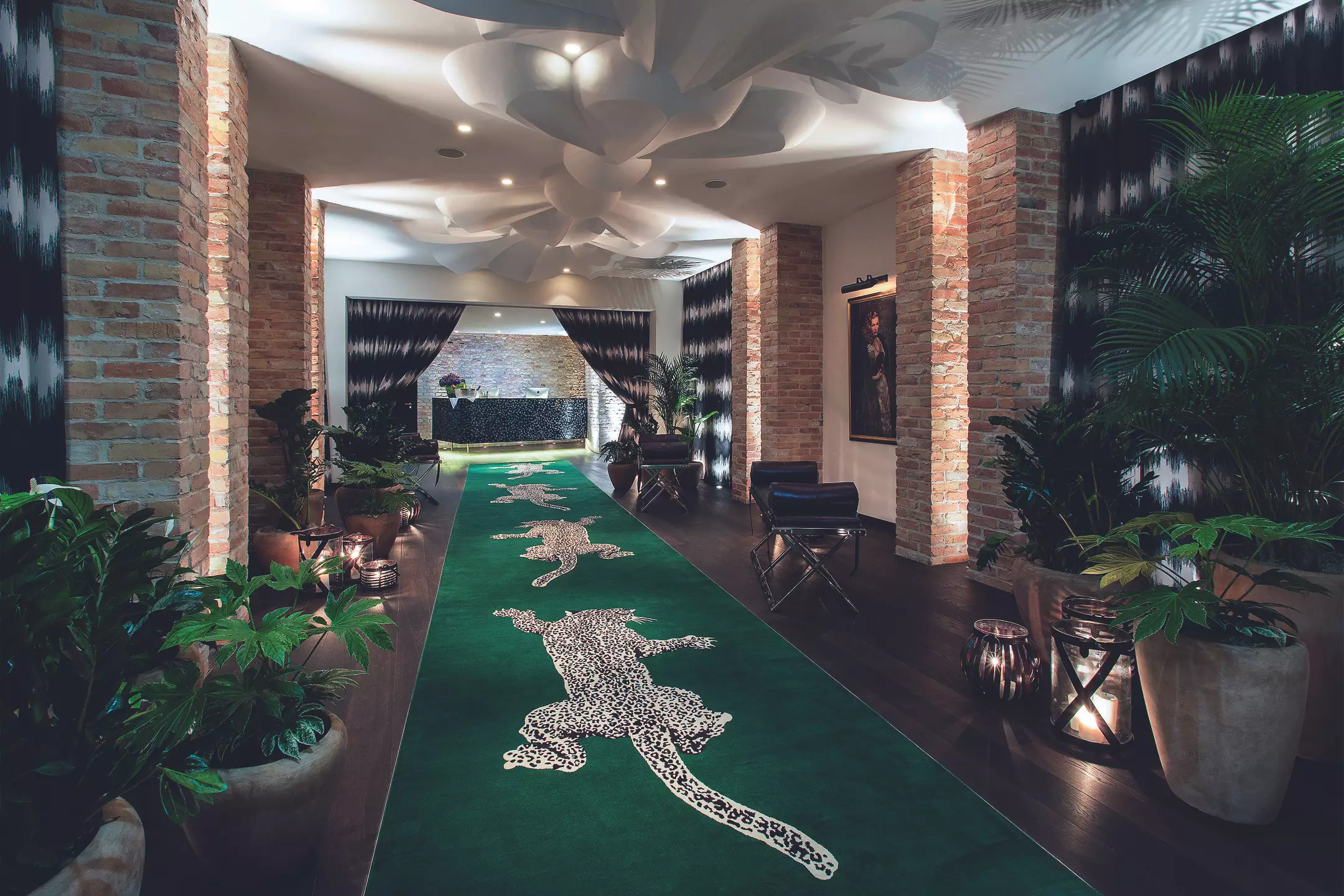 هتل Hotel Zoo Berlin برلین