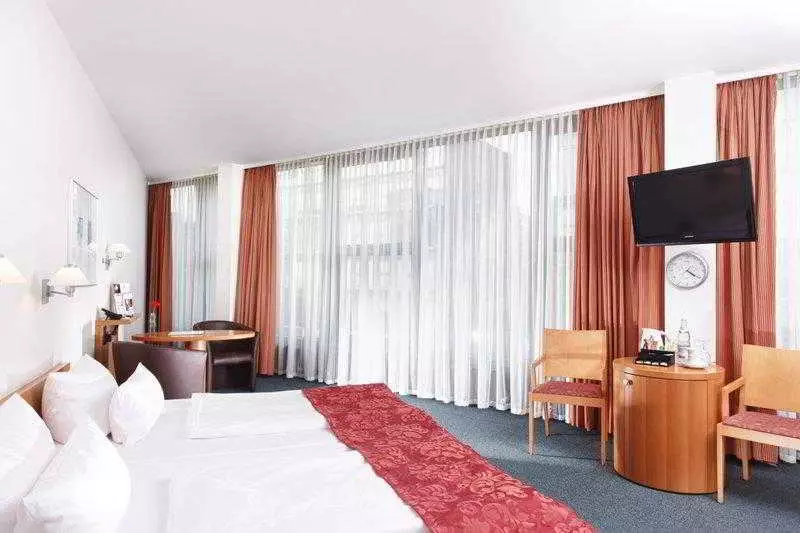 هتل Hotel am Borsigturm برلین