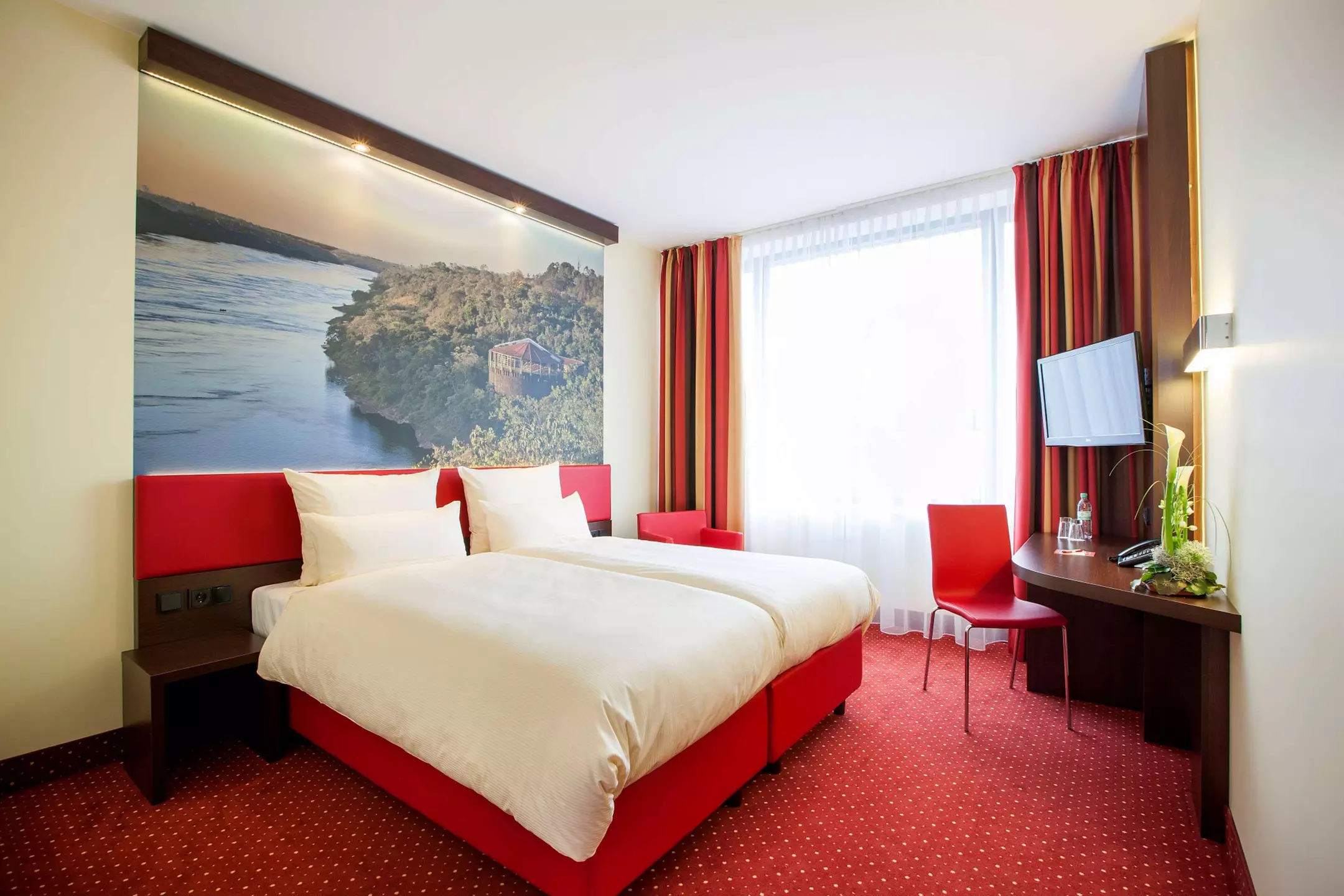 Alibaba https://cdn.alibaba.ir/ostorage/hotel-accommodation-images/69f8839361ec039ef75b3d3f_Berlin-Best-Western-Plus-Plaza-Berlin-Kurf-rstendamm-1.webp