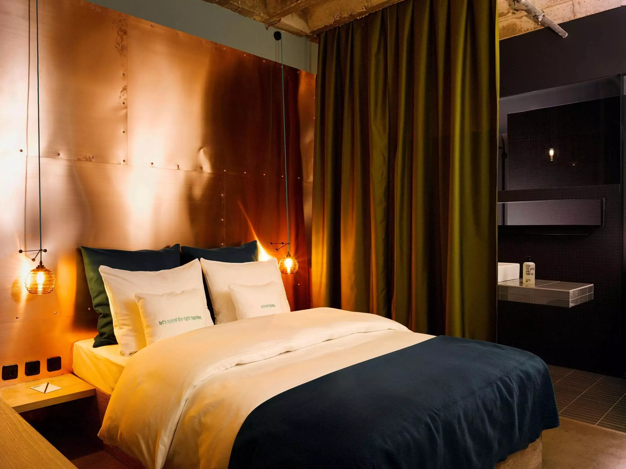 هتل 25hours Hotel Bikini Berlin برلین