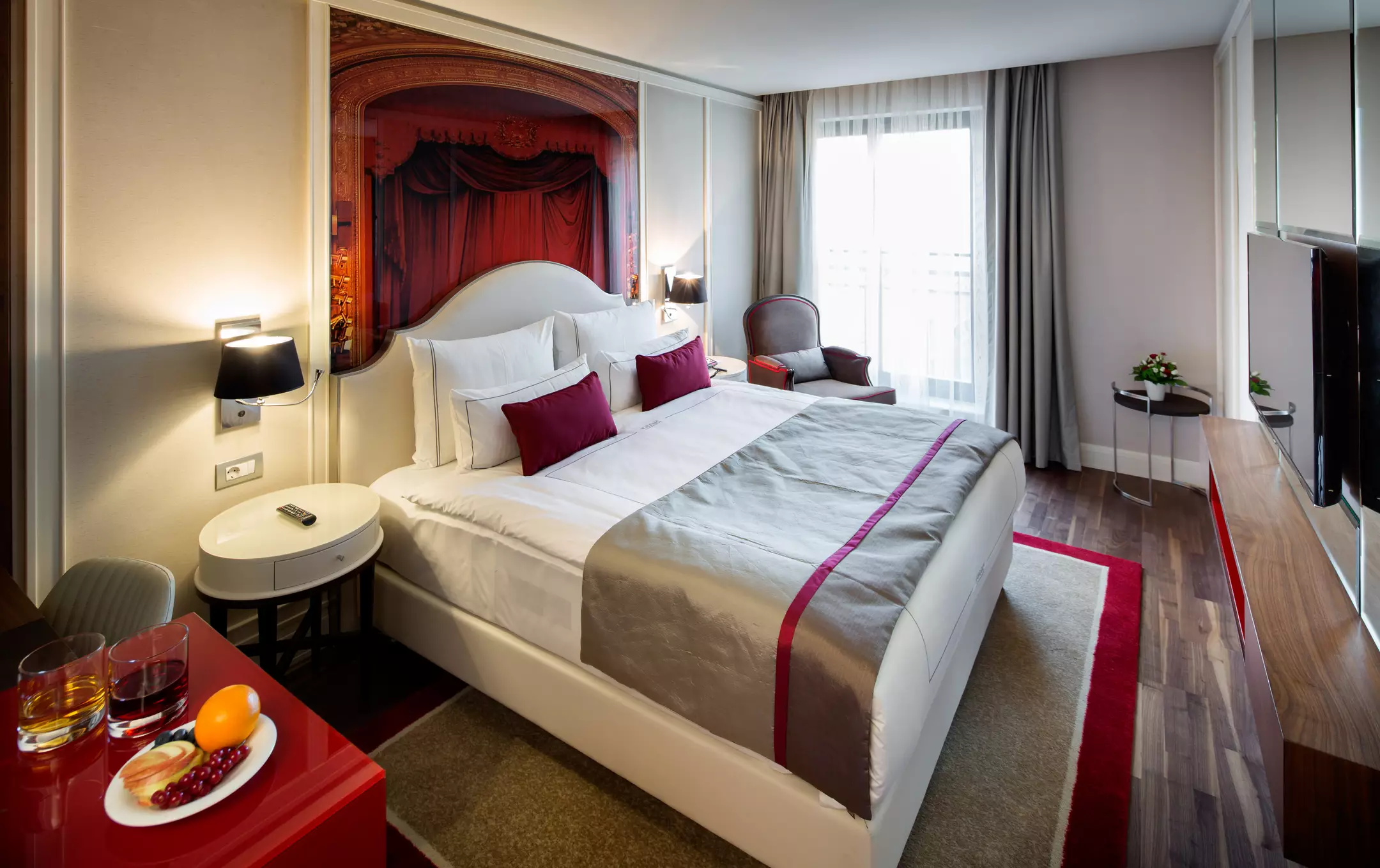 Alibaba https://cdn.alibaba.ir/ostorage/hotel-accommodation-images/69f8bf4deb1ae654aaa5c82b_Berlin-Titanic-Gendarmenmarkt-Berlin-1.webp