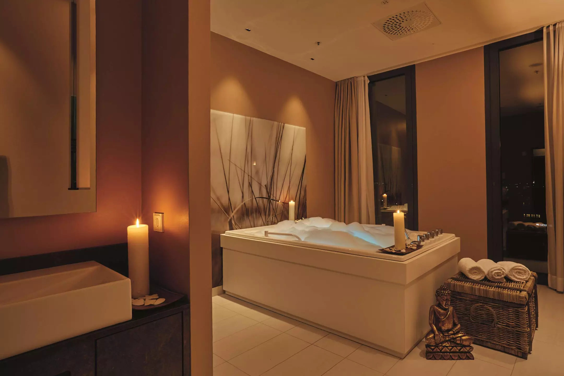 هتل HYPERION Hotel Hamburg هامبورگ