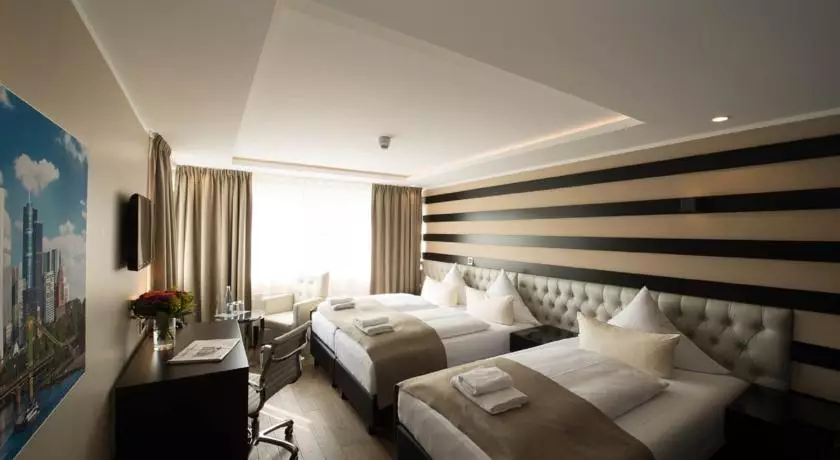 Alibaba https://cdn.alibaba.ir/ostorage/hotel-accommodation-images/69f8cbb8eb1ae654aaa5d01c_Frankfurt-am-Main-Skyline-Hotel-1.webp