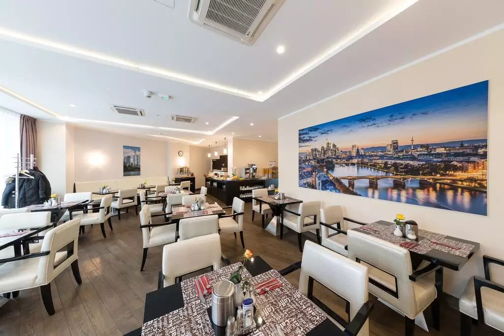 هتل Skyline Hotel فرانکفورت