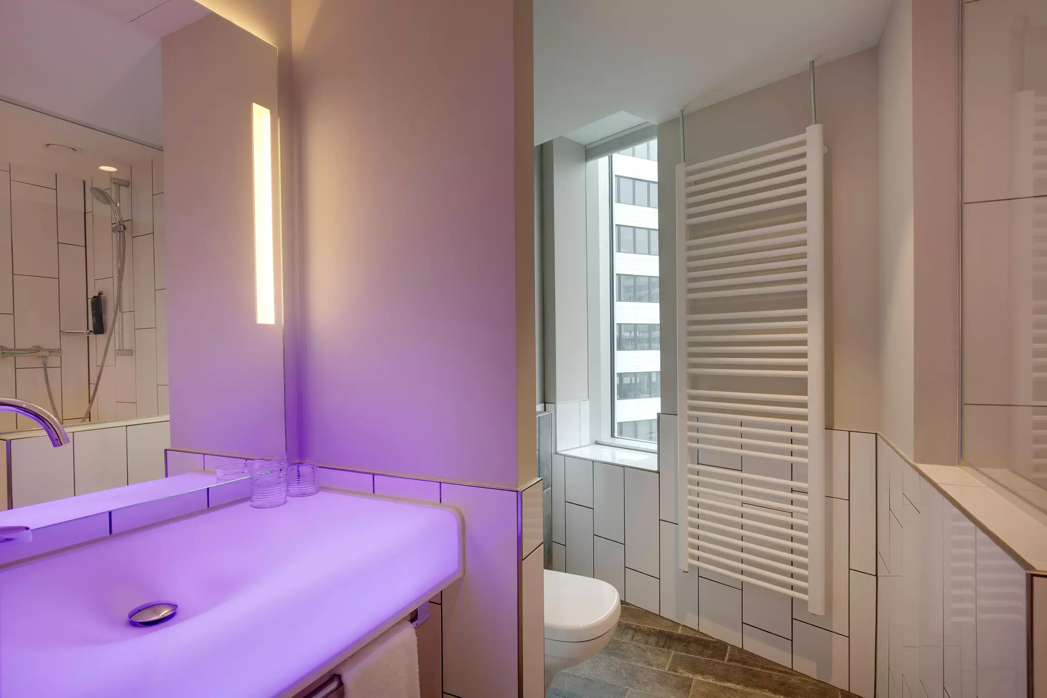 Alibaba https://cdn.alibaba.ir/ostorage/hotel-accommodation-images/69f8d1b0eb1ae654aaa5d406_Hamburg-Holiday-Inn-Hamburg--City-Nord-1.webp