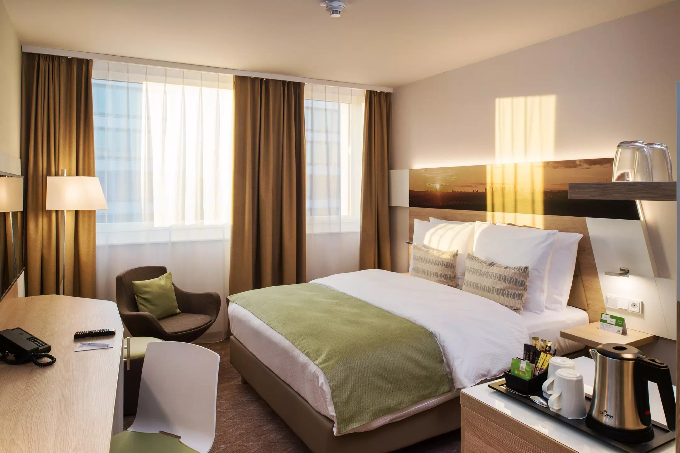 هتل Holiday Inn Frankfurt Airport فرانکفورت