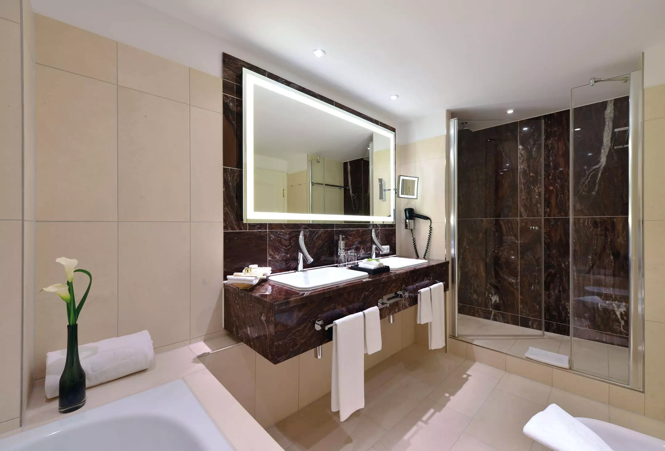 هتل Best Western Premier Parkhotel Kronsberg هانوفر