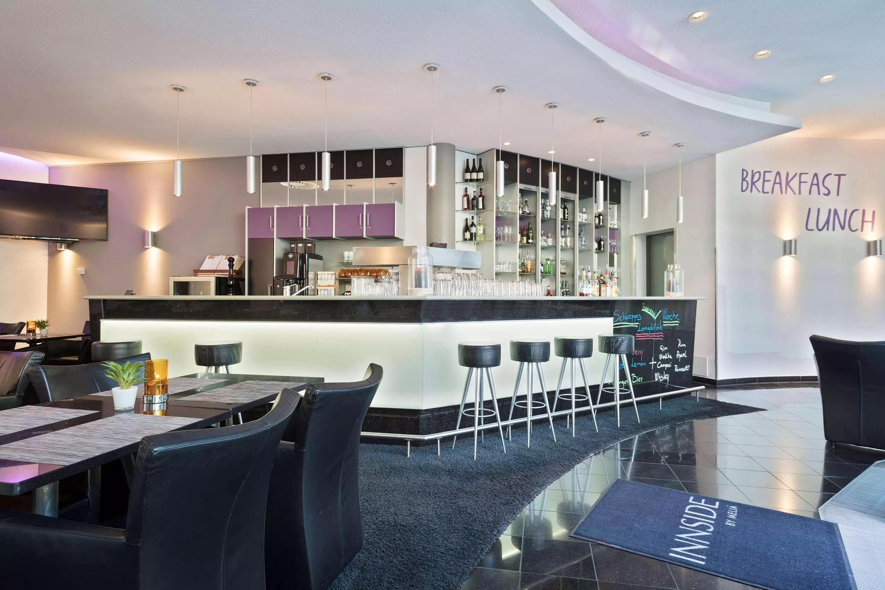 هتل INNSIDE München Neue Messe مونیخ