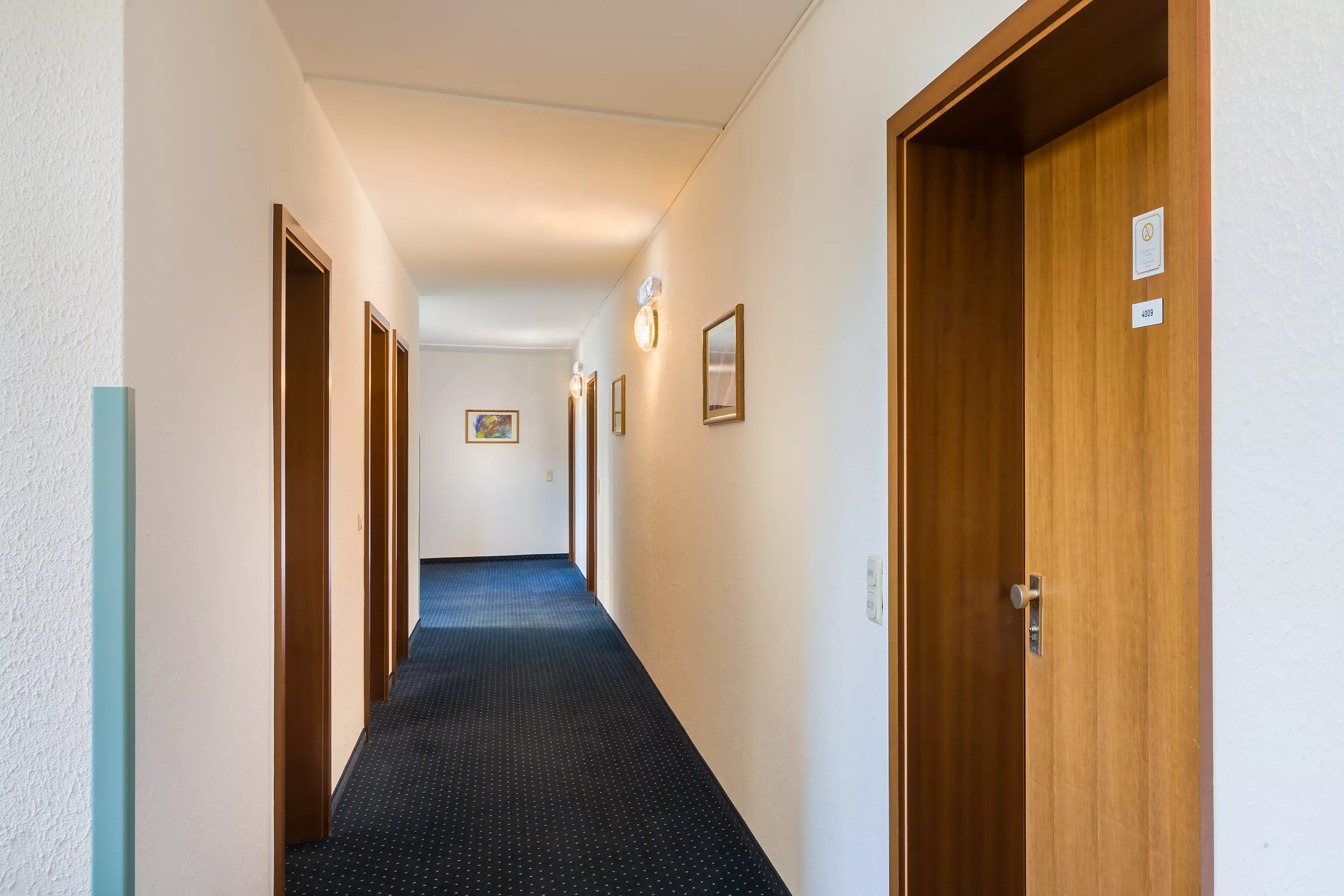 هتل acora Bonn Living the City بن