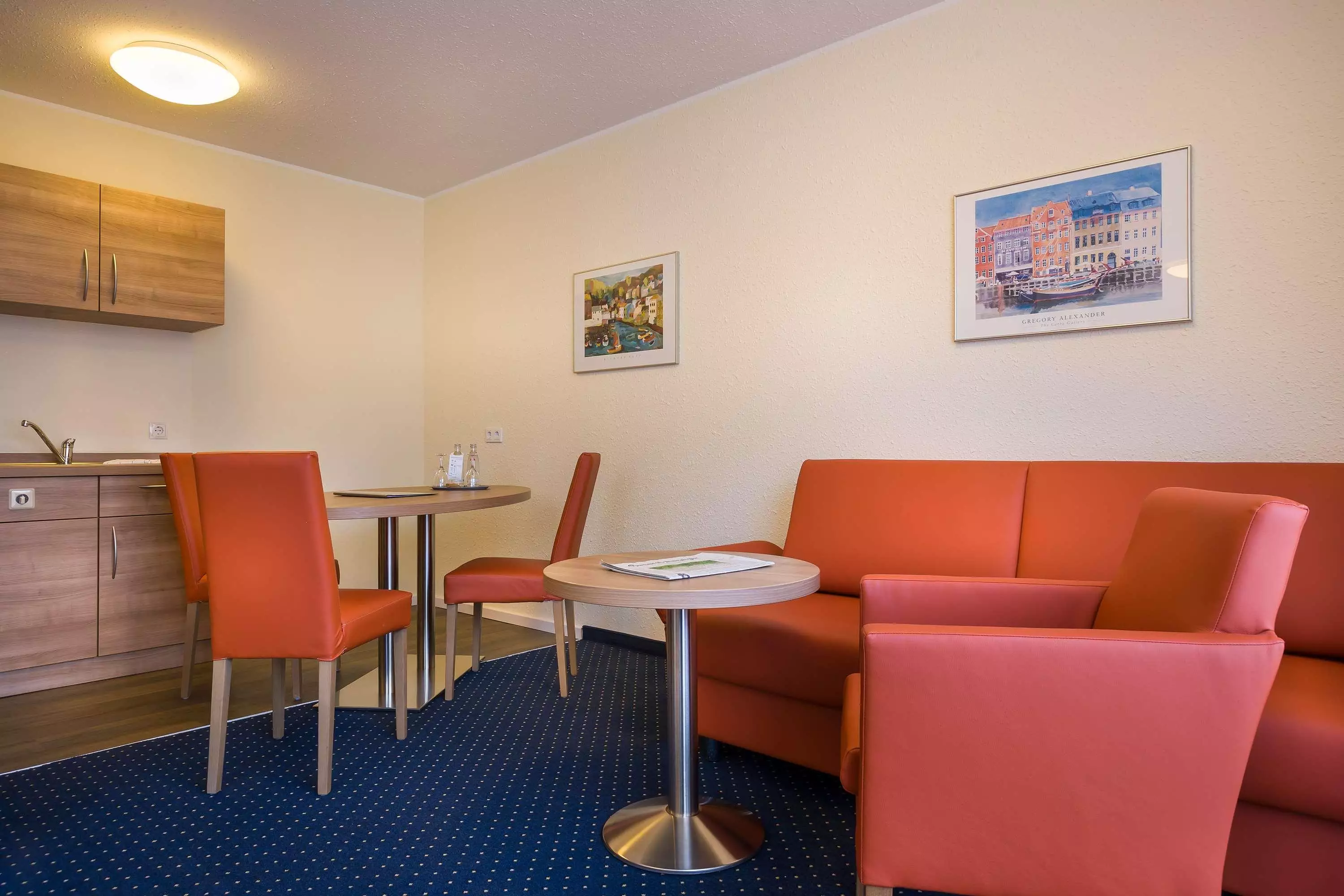 هتل acora Bonn Living the City بن