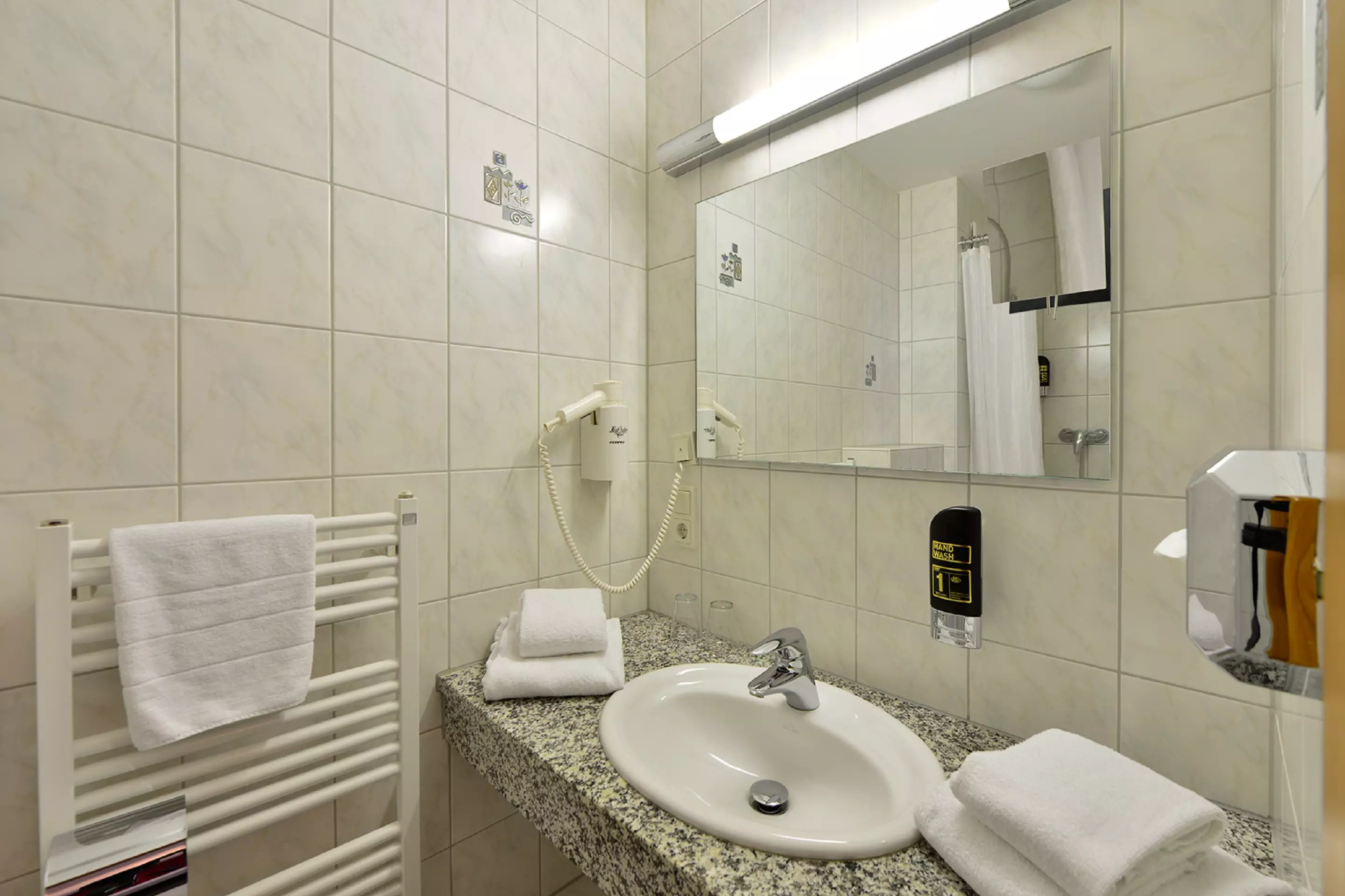هتل Hotel Domstern کلن