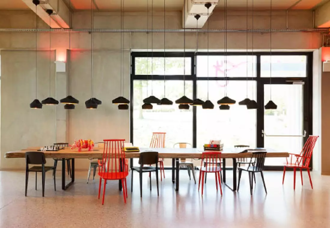 هتل Moxy Berlin Ostbahnhof برلین