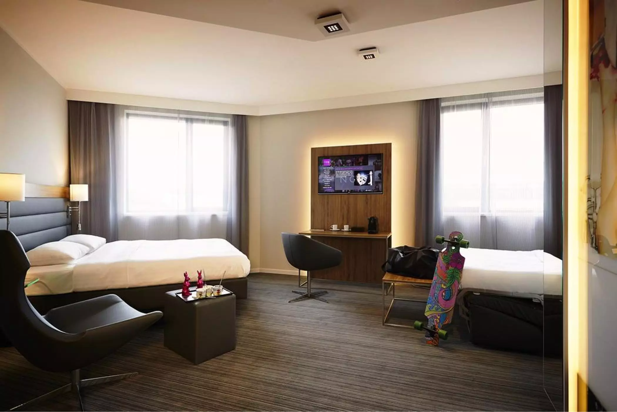 هتل Moxy Frankfurt Airport فرانکفورت