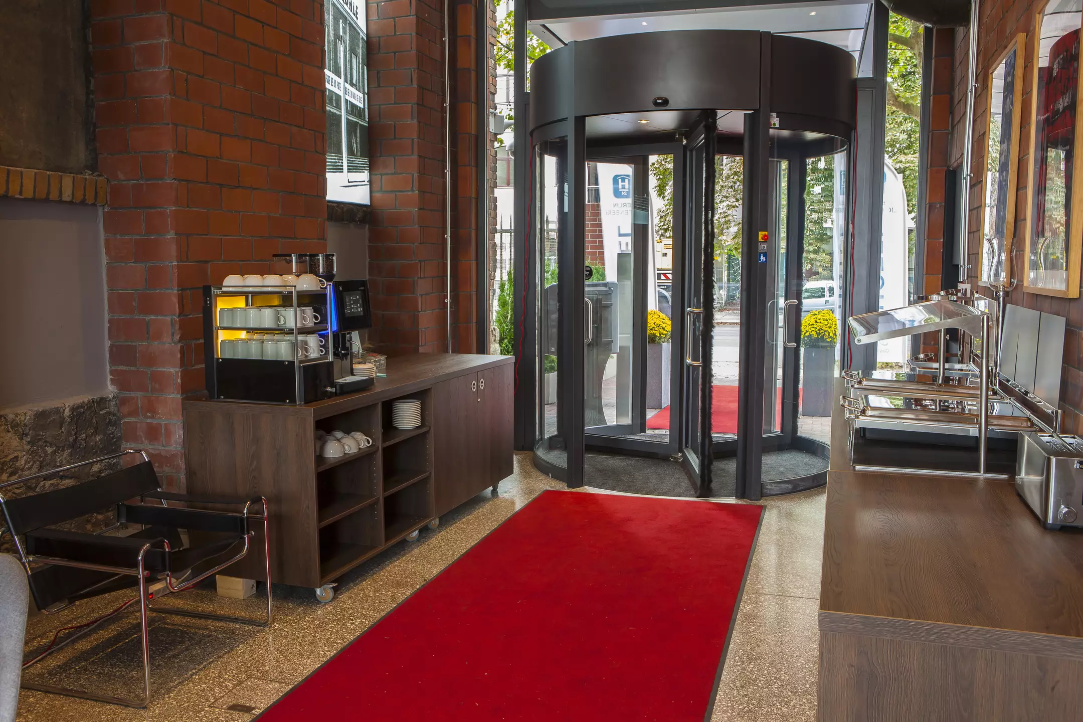 Alibaba https://cdn.alibaba.ir/ostorage/hotel-accommodation-images/69f9637ac86edf55f721faf1_Berlin-H24-Hotel-Berlin-Lichtenberg-1.webp