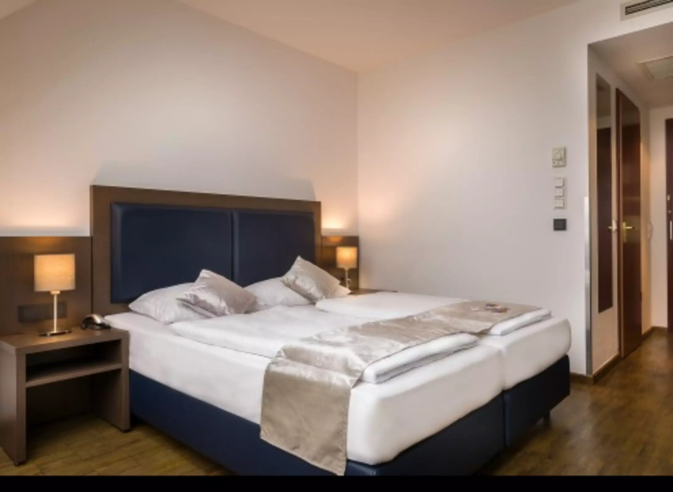 هتل Novum Hotel Imperial Frankfurt فرانکفورت