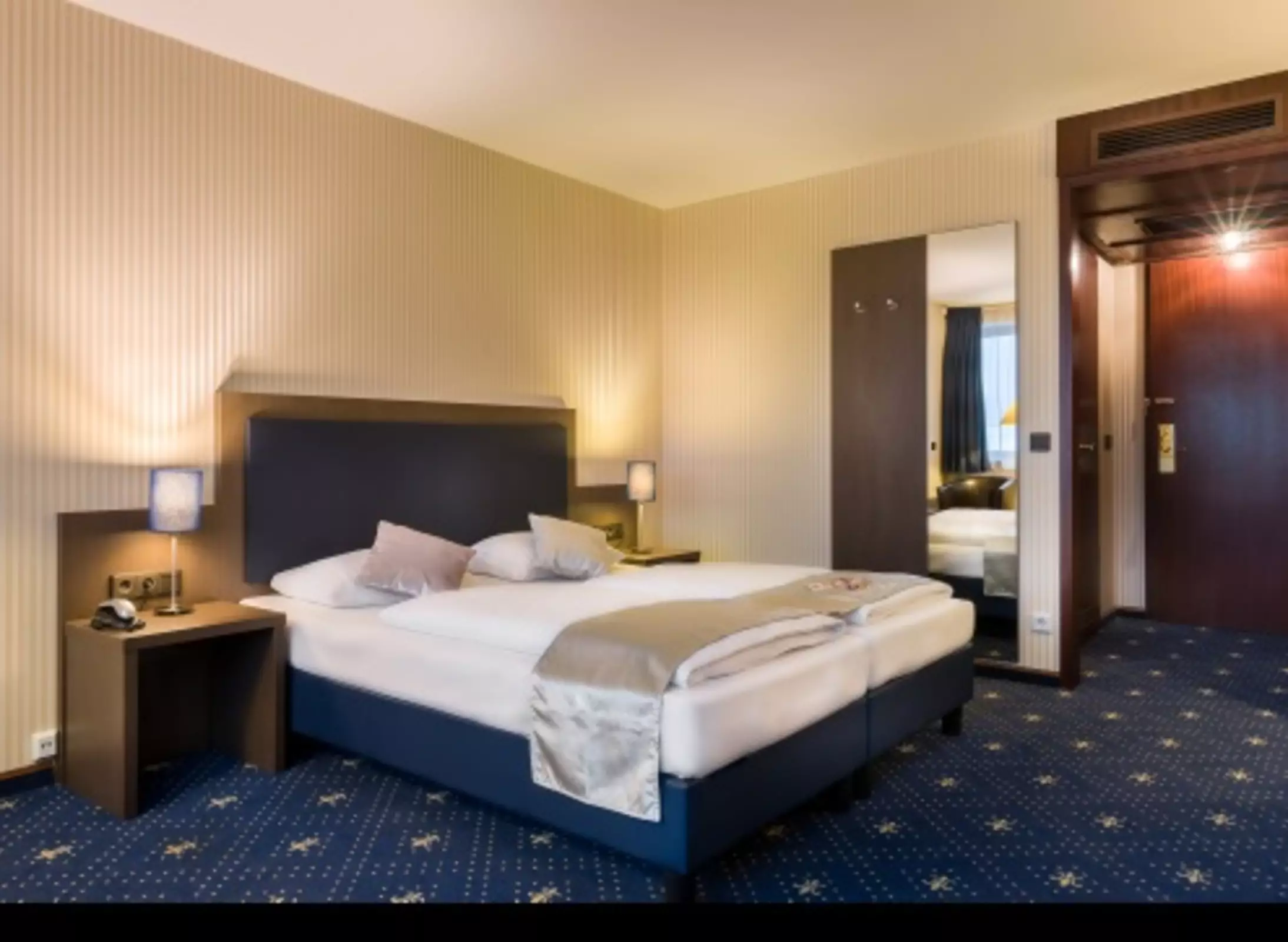 هتل Novum Hotel Imperial Frankfurt فرانکفورت
