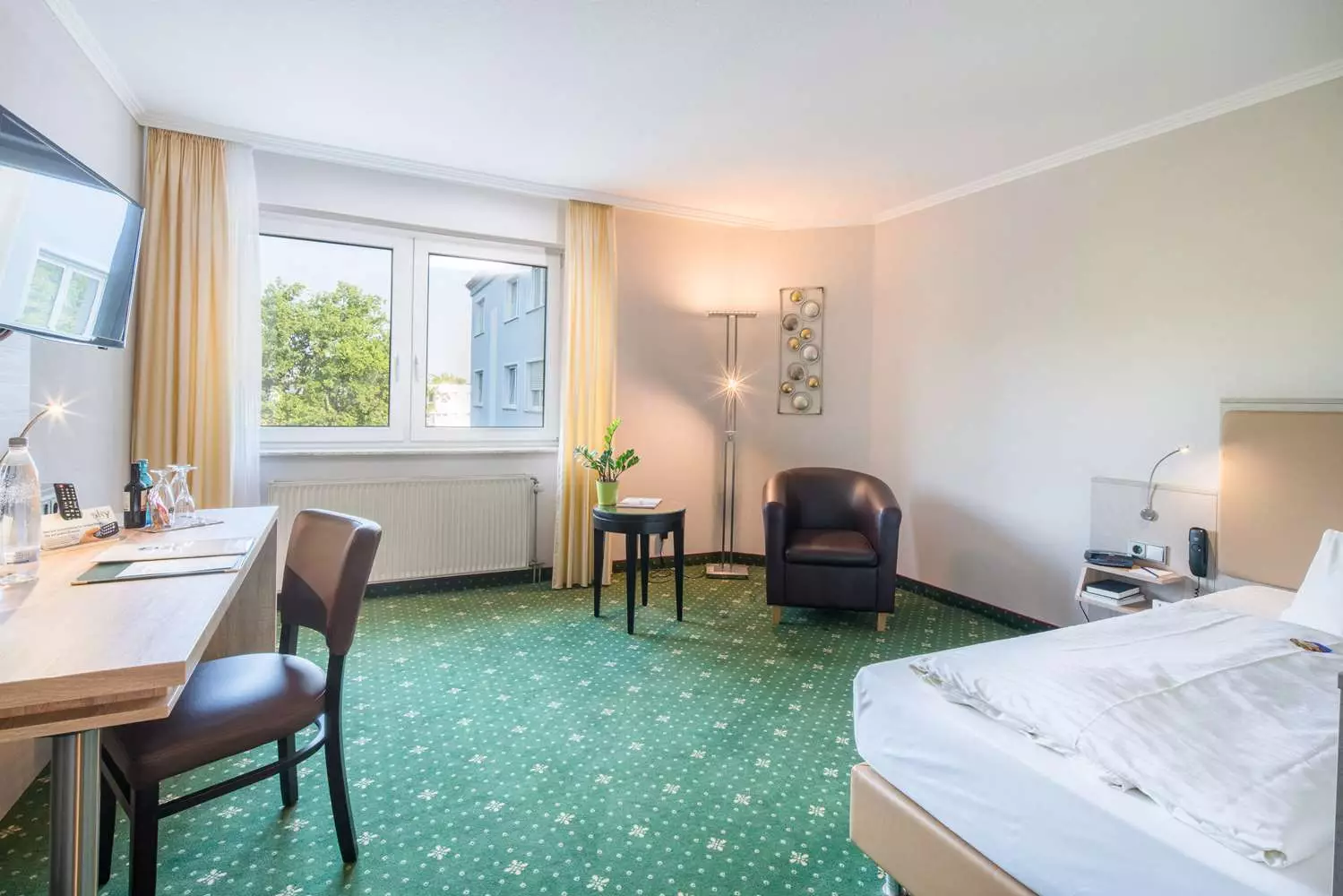 Alibaba https://cdn.alibaba.ir/ostorage/hotel-accommodation-images/69f98327c86edf55f7220e4a_G-ttingen-Best-Western-Hotel-Am-Papenberg-1.webp