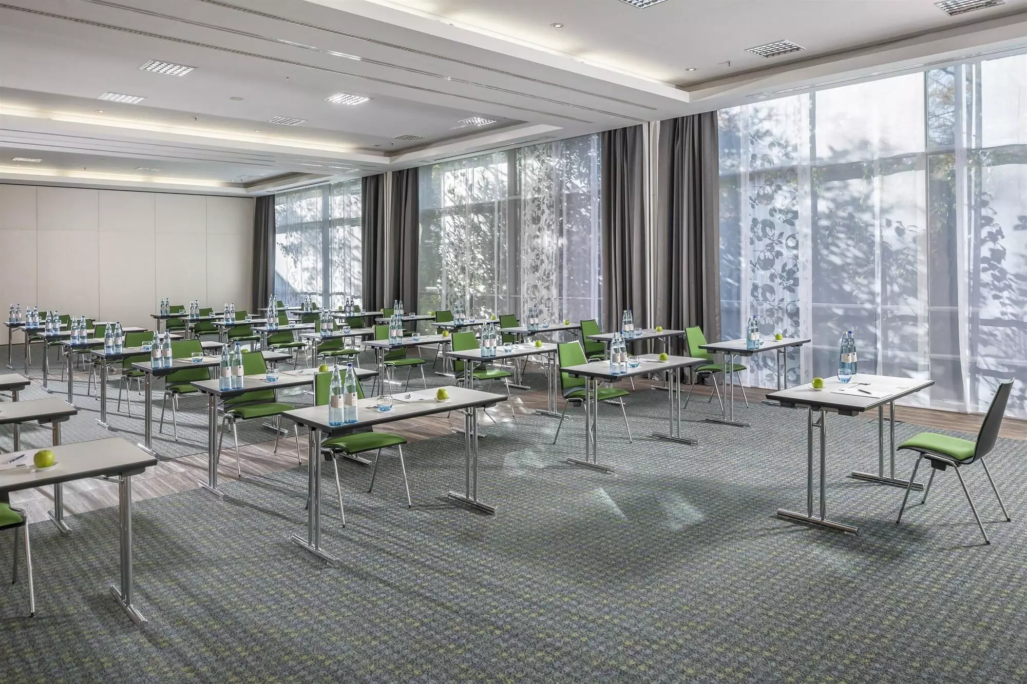 هتل Dorint Kongresshotel Düsseldorf/Neuss Neuss
