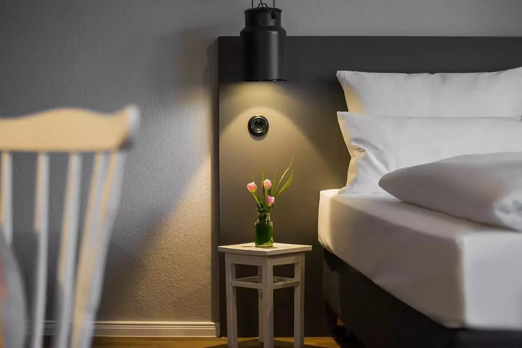 Alibaba https://cdn.alibaba.ir/ostorage/hotel-accommodation-images/69f9b0bcc86edf55f7222b24_Berlin-Anna-1908-1.webp