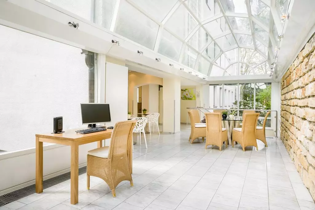 هتل Novum Hotel Silence Garden Köln کلن