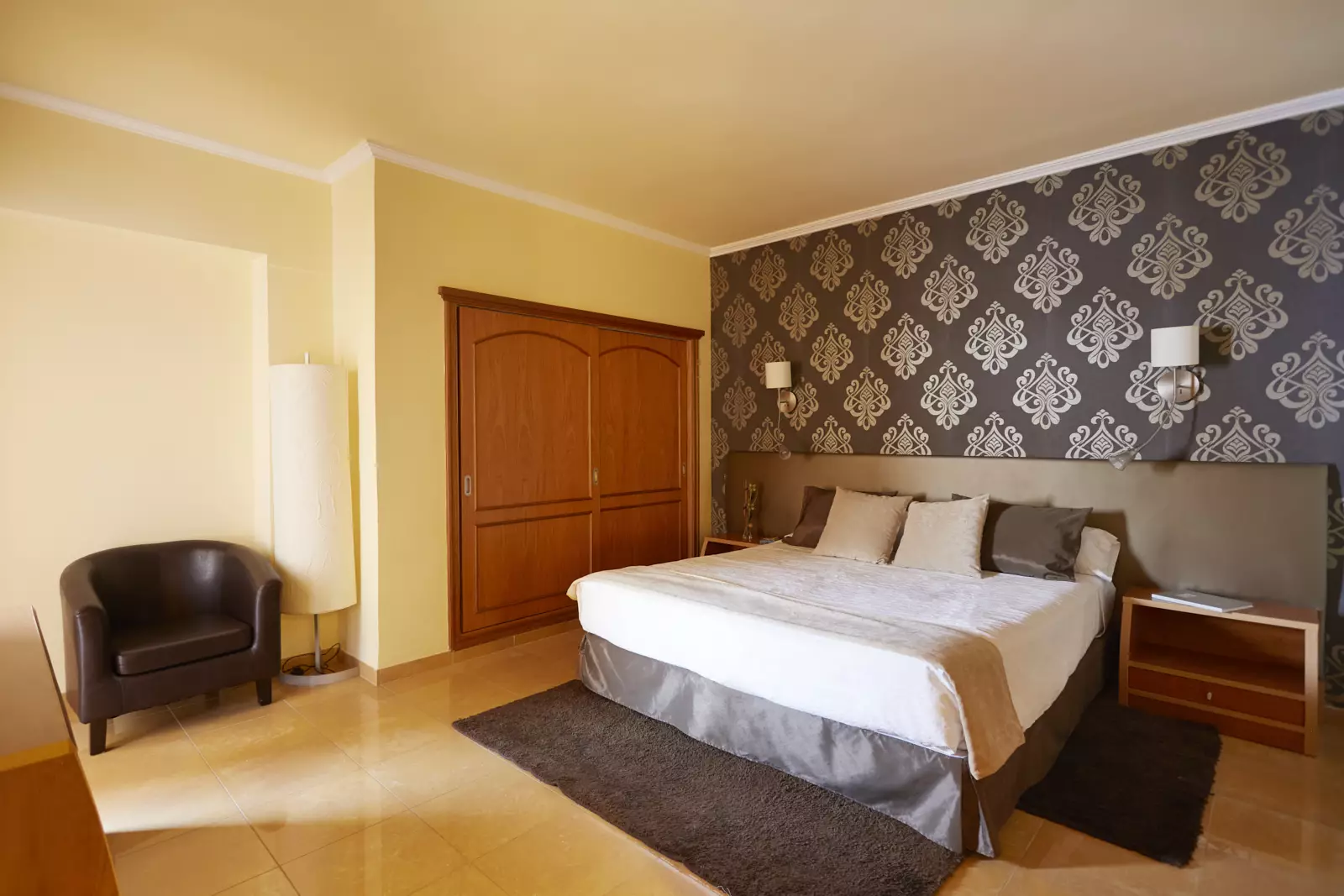 هتل Invisa Hotel La Cala Santa Eulalia