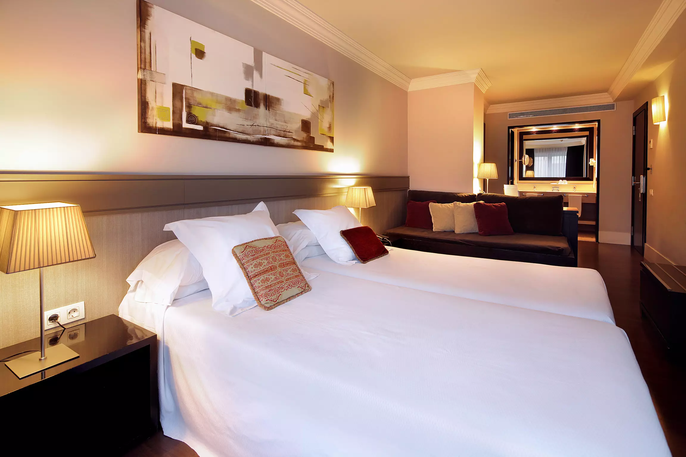 هتل Hotel Condado Barcelona بارسلونا