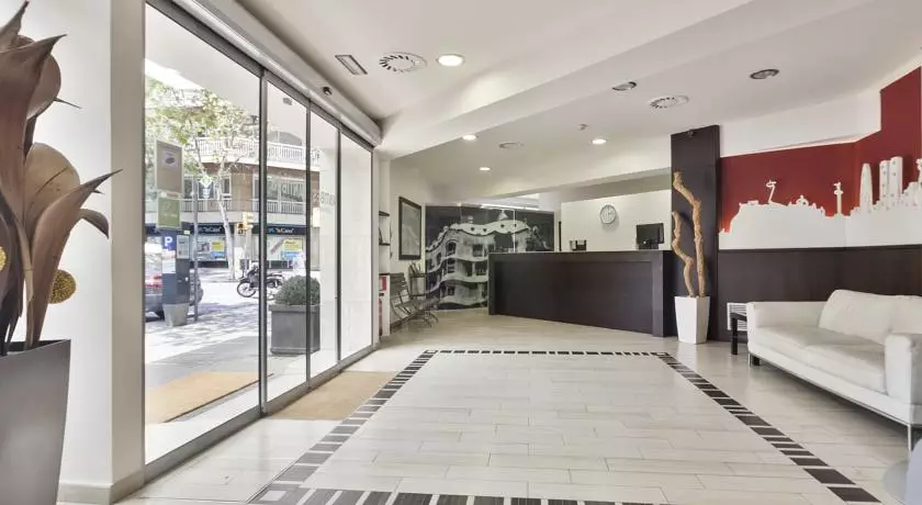 Alibaba https://cdn.alibaba.ir/ostorage/hotel-accommodation-images/6a0543c061ec039ef75c8f7e_Barcelona-Hotel-Acta-Antibes-1.webp