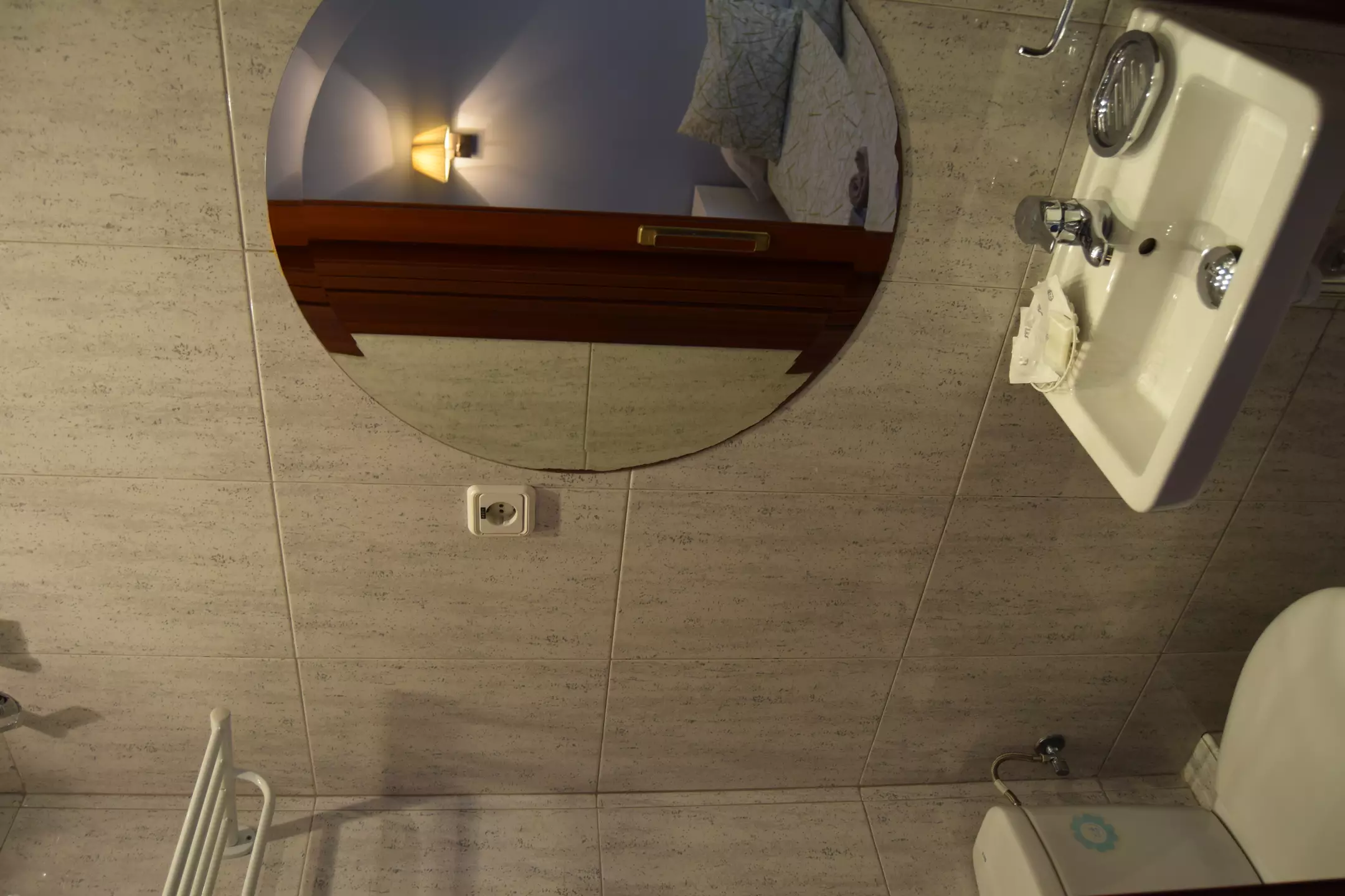 هتل Hostal Rofer مادرید