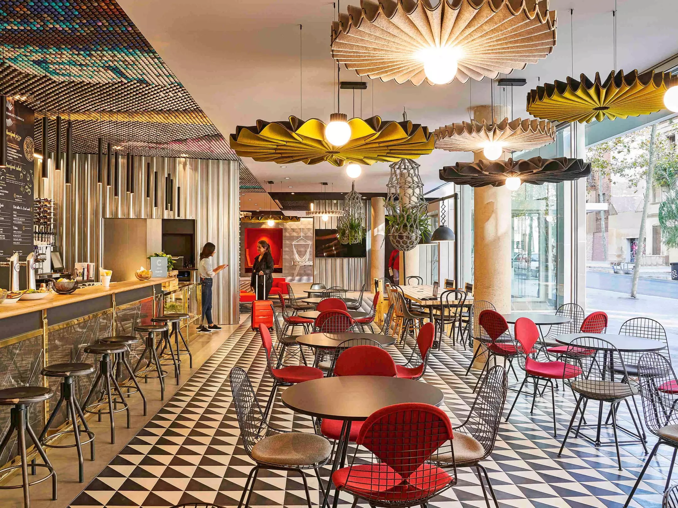 هتل ibis Barcelona Pza Glories 22 بارسلونا
